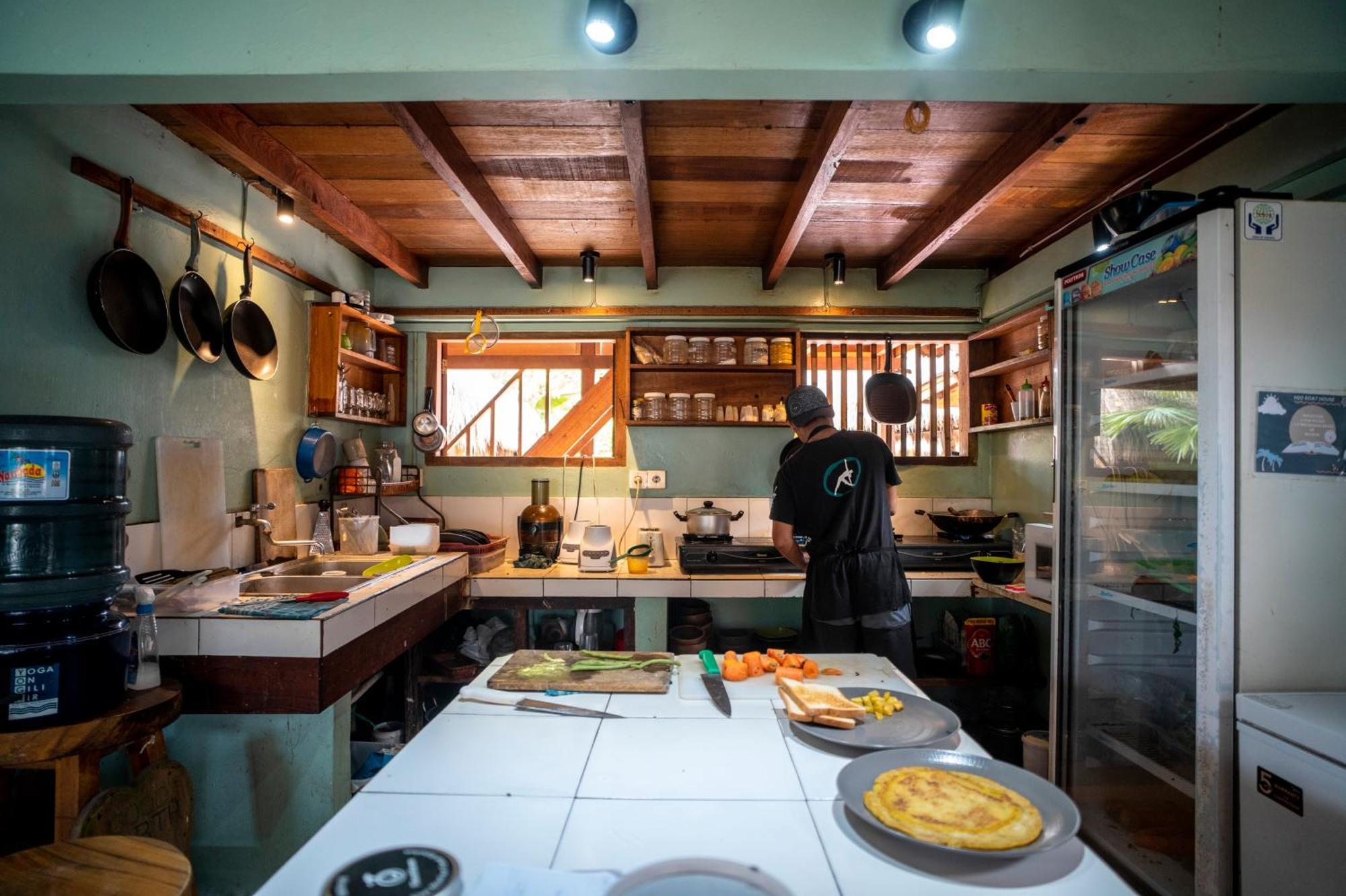 H2O Peaceful Yoga Resort Gili Air Exterior foto