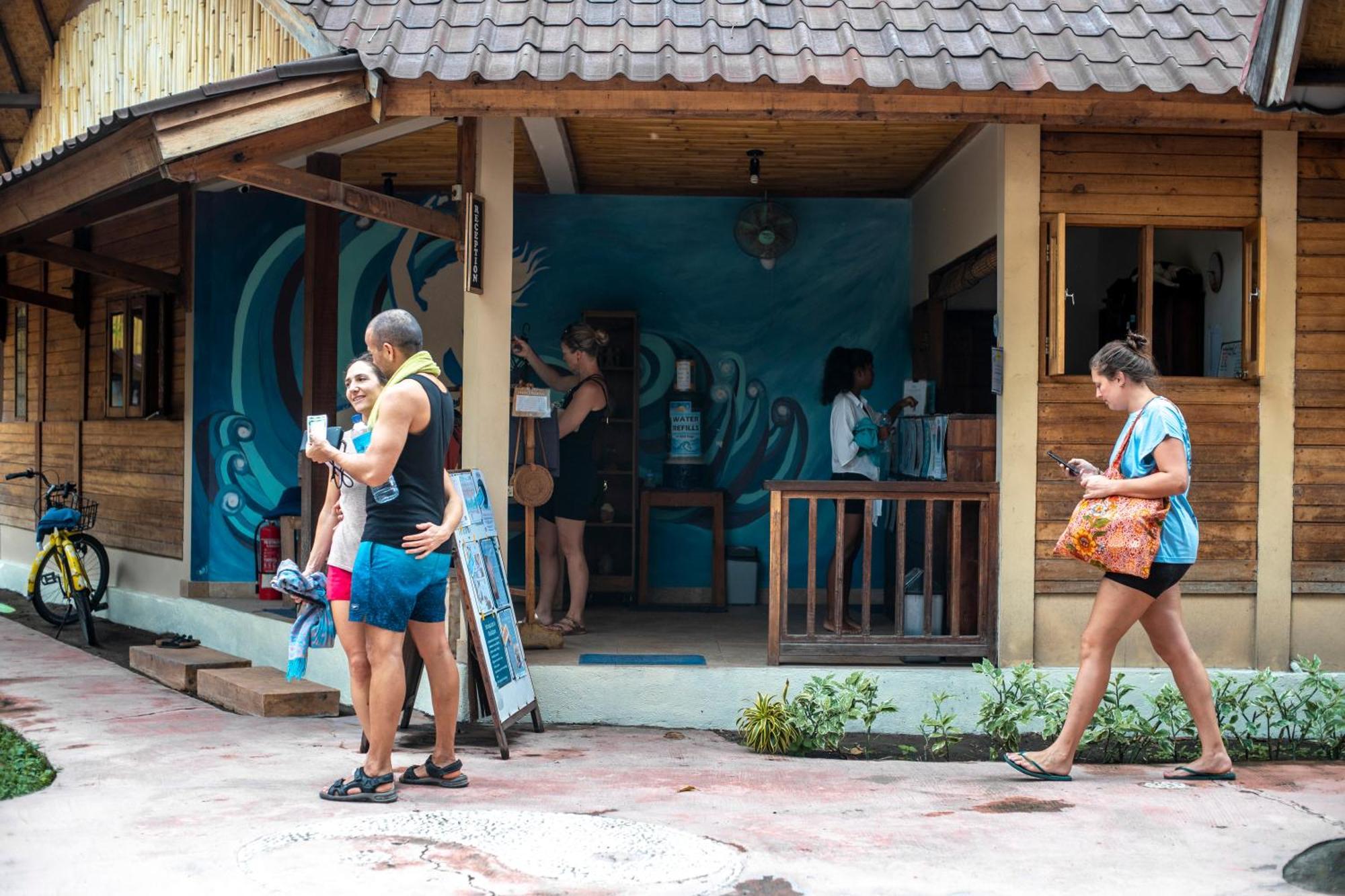 H2O Peaceful Yoga Resort Gili Air Exterior foto